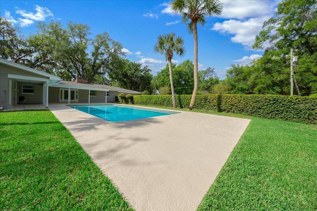 SHERWOOD FOREST - Residential