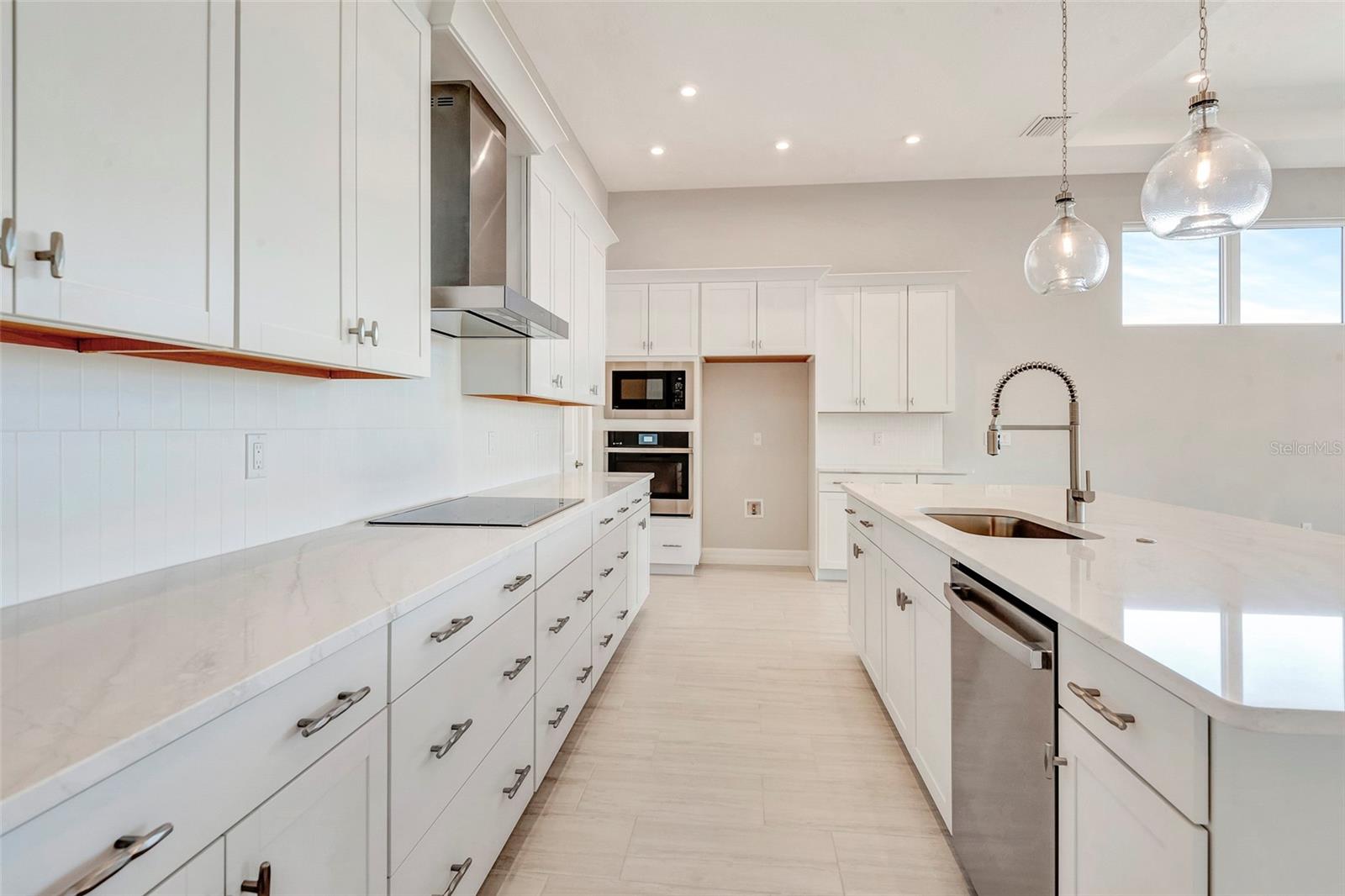 RESERVE AT VICTORIA PHASE II - Residential