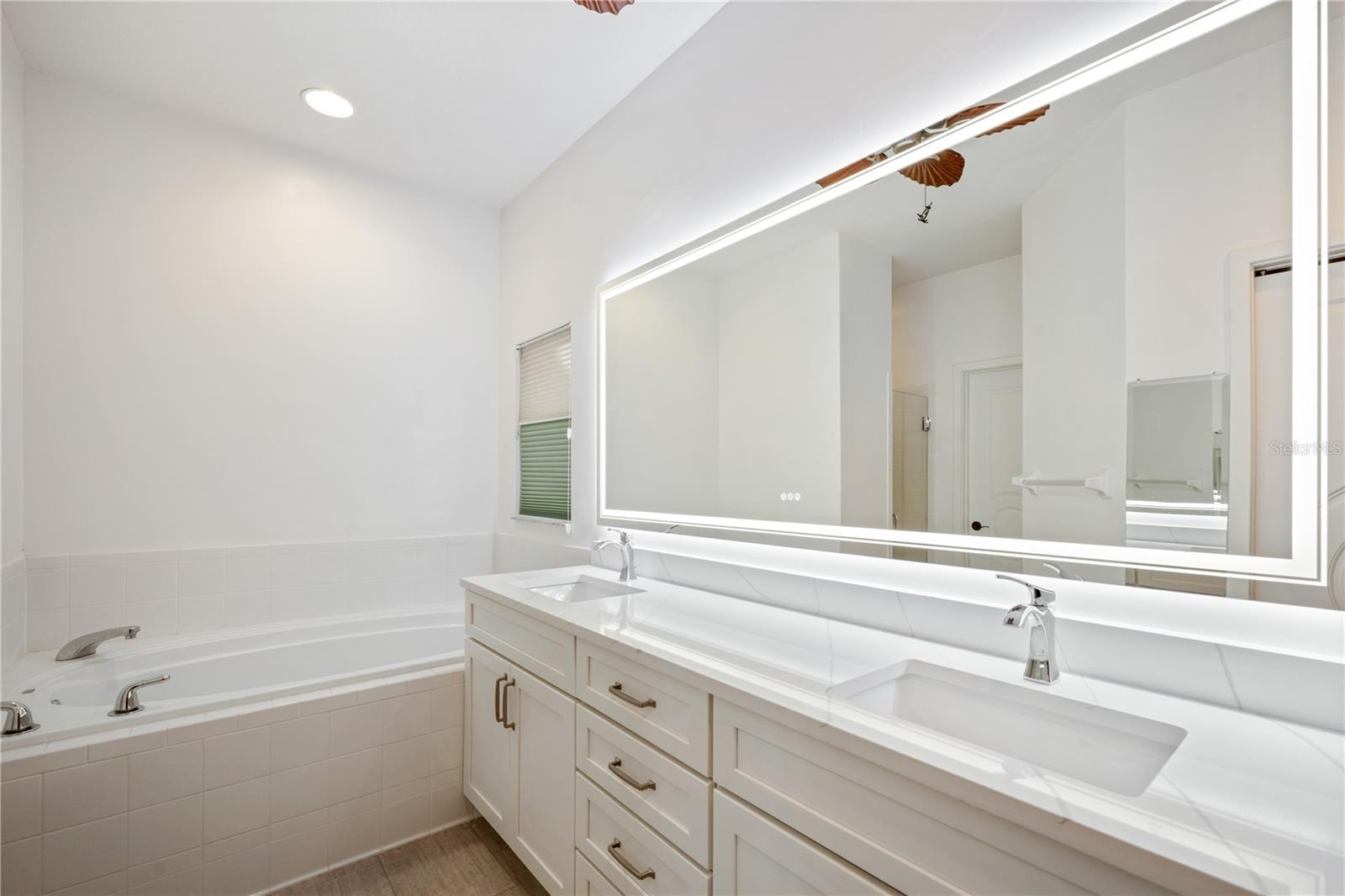 LAKE ASHTON GOLF CLUB PH 02 - Residential