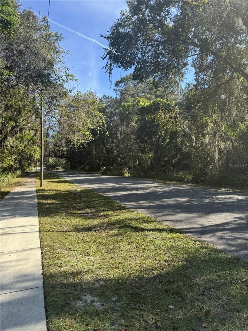 Photo of E Franklin Street, Oviedo, FL 32765 (MLS # O6387971)
