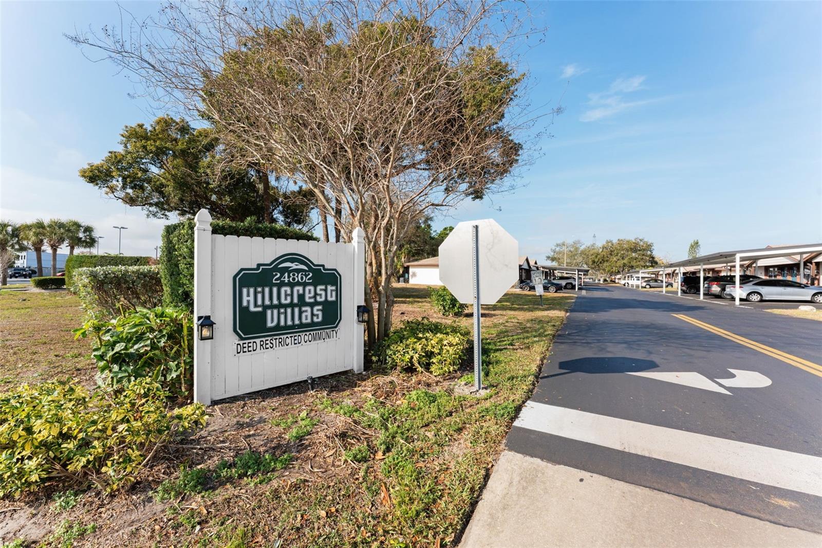 HILL CREST VILLAS - Residential