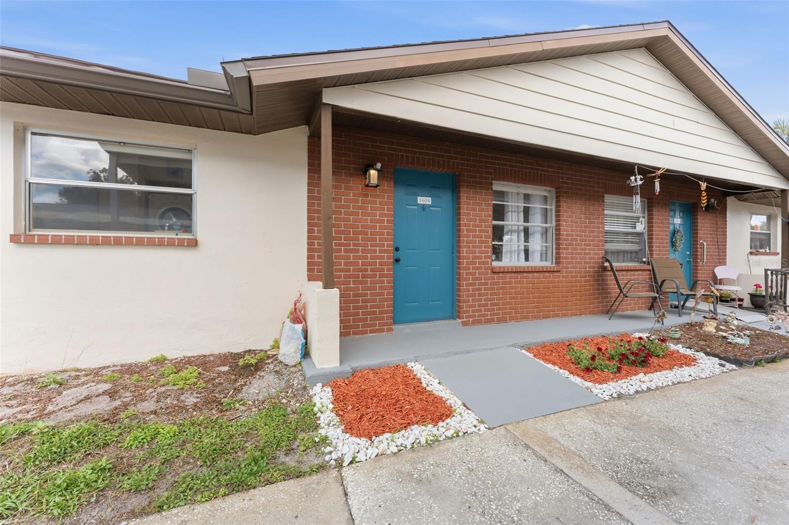 24862 US HIGHWAY 19 N 1604