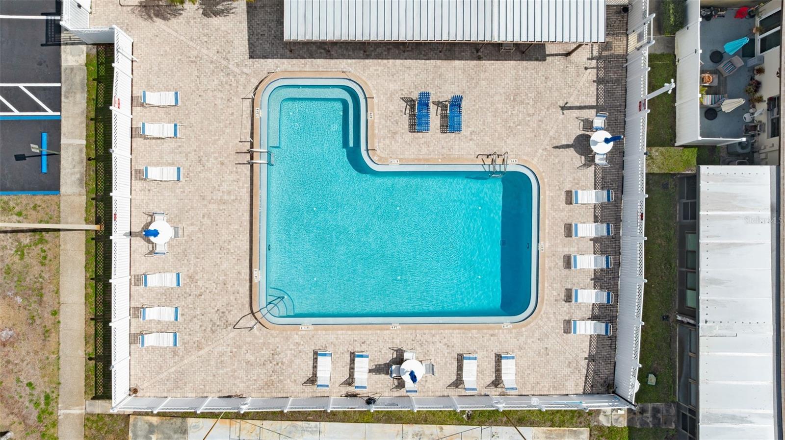 HILL CREST VILLAS - Residential