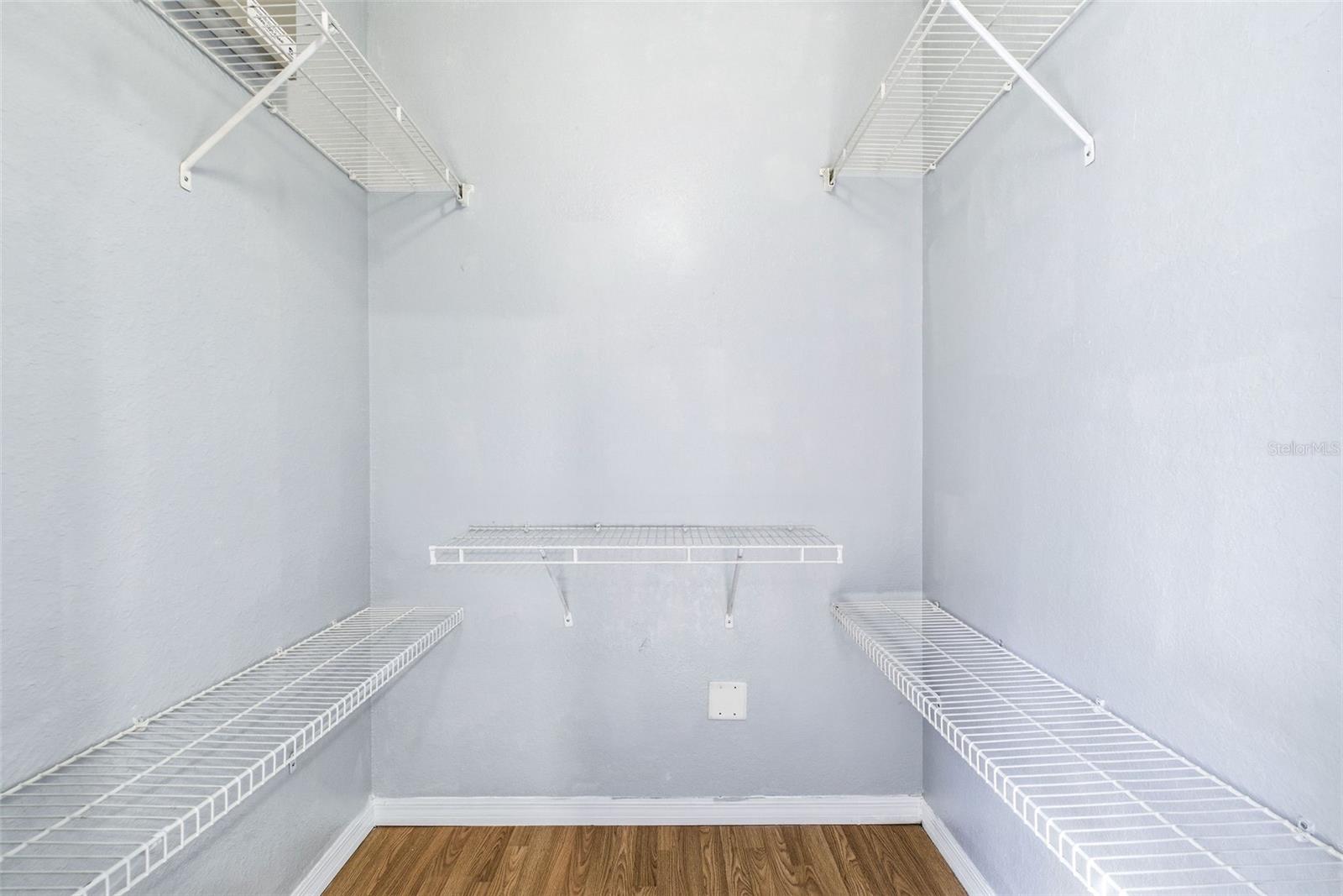 ESTATES/PK CENTRAL CONDO - Residential