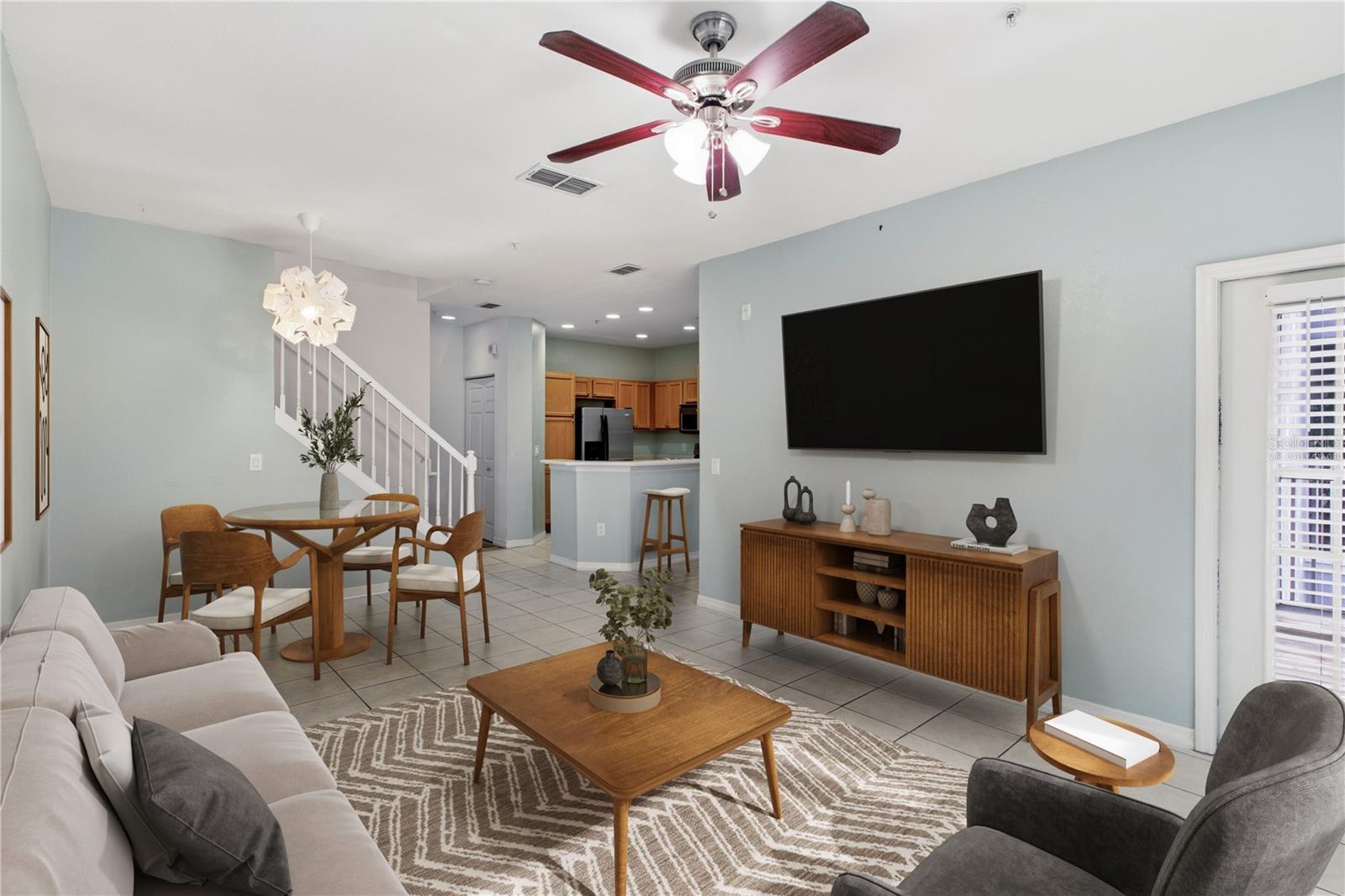 ESTATES/PK CENTRAL CONDO - Residential