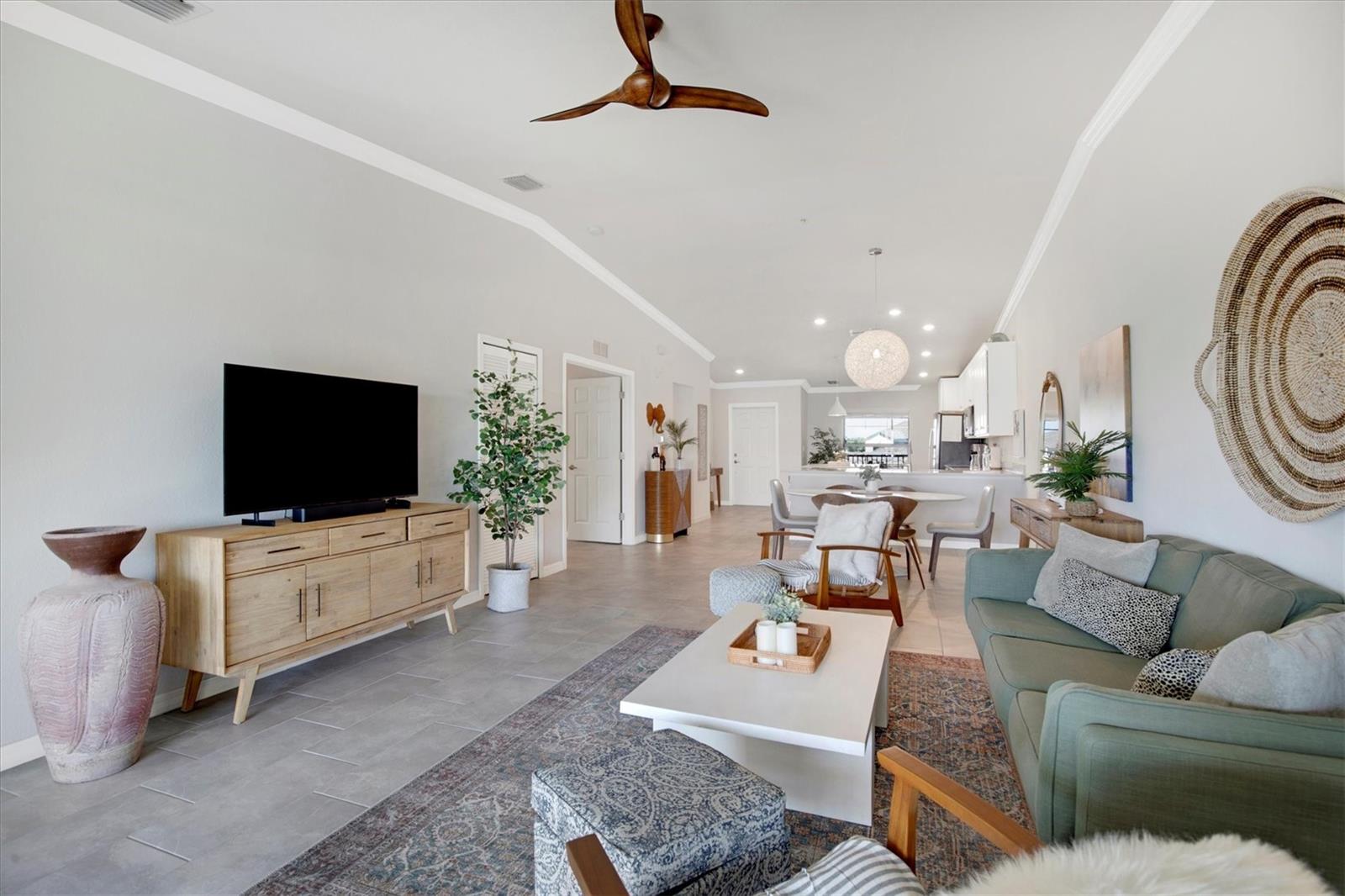 VERANDA VI AT LAKEWOOD NATIONAL PH II - Residential Lease