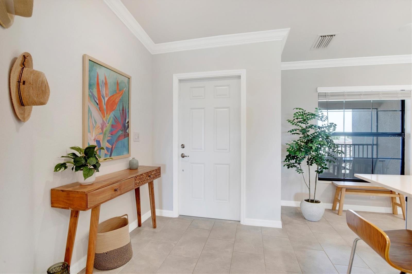 VERANDA VI AT LAKEWOOD NATIONAL PH II - Residential Lease