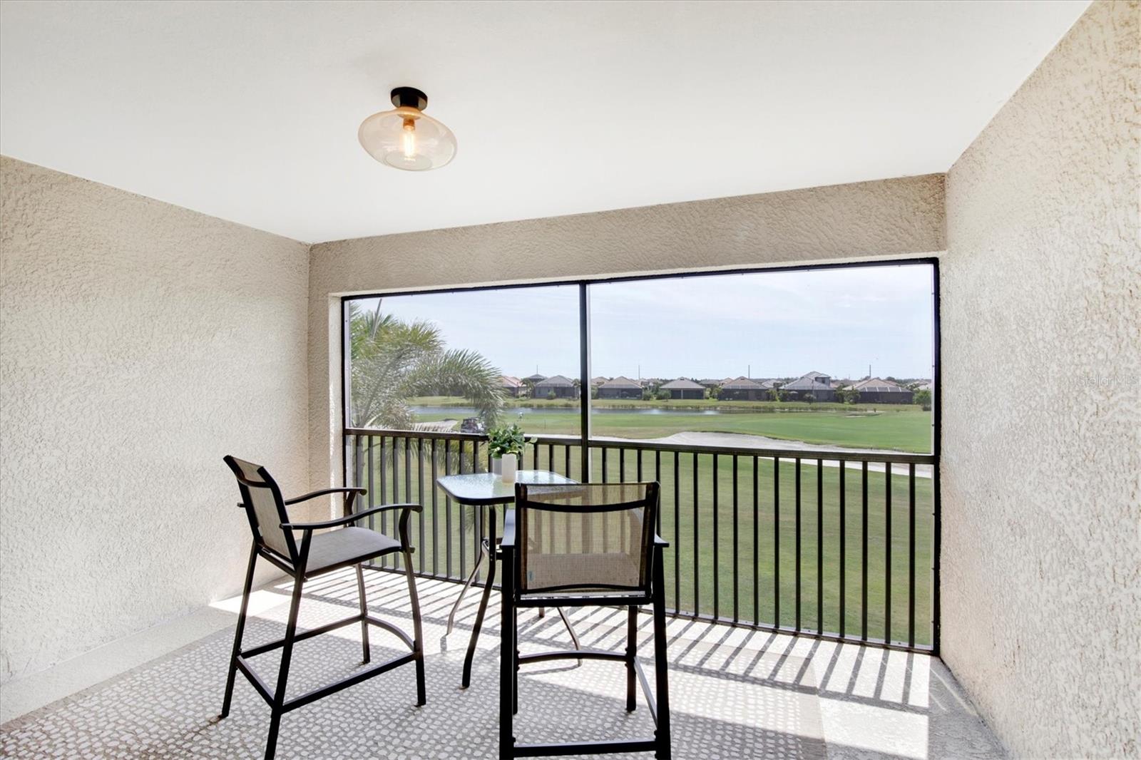 VERANDA VI AT LAKEWOOD NATIONAL PH II - Residential Lease