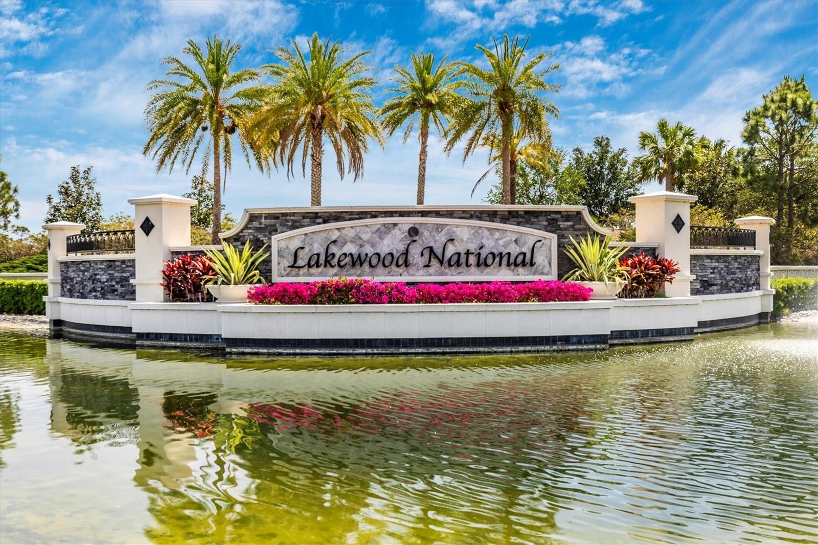 VERANDA VI AT LAKEWOOD NATIONAL PH II - Residential Lease