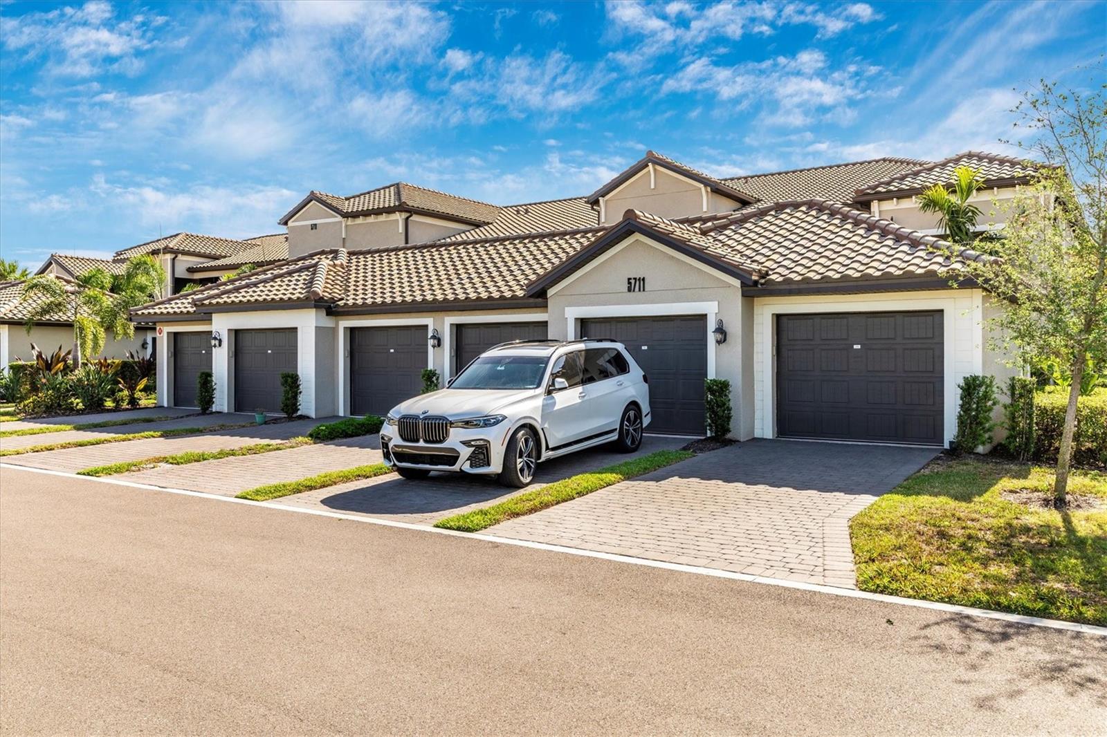VERANDA VI AT LAKEWOOD NATIONAL PH II - Residential Lease