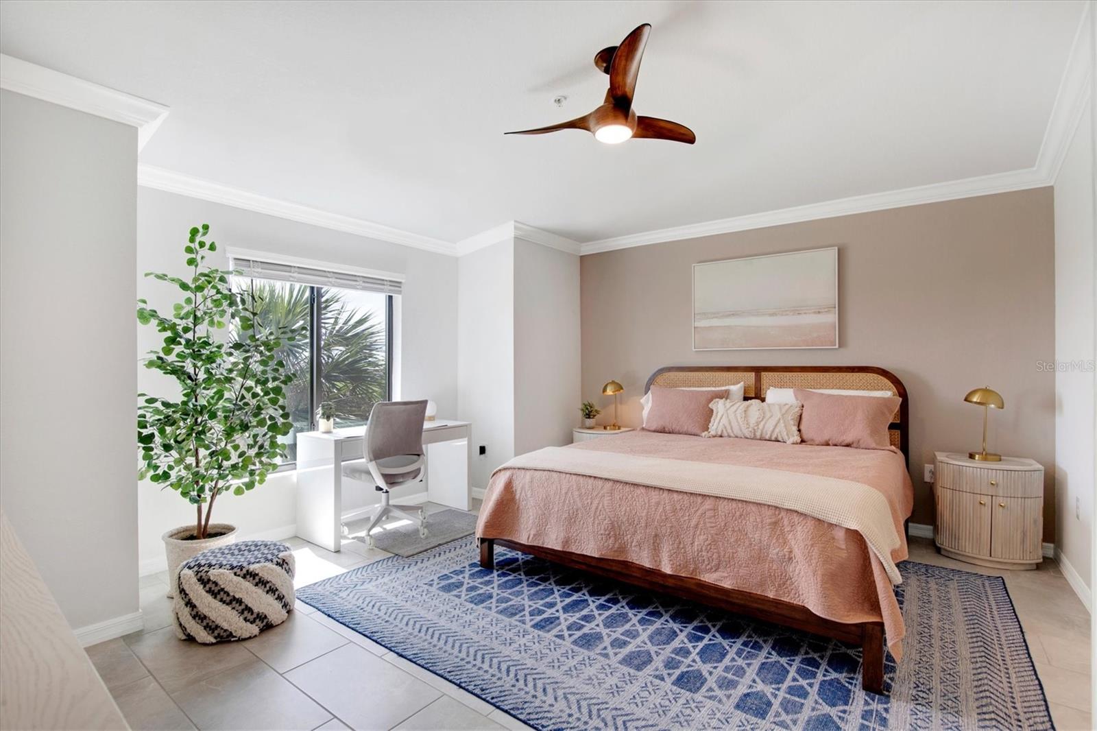 VERANDA VI AT LAKEWOOD NATIONAL PH II - Residential Lease