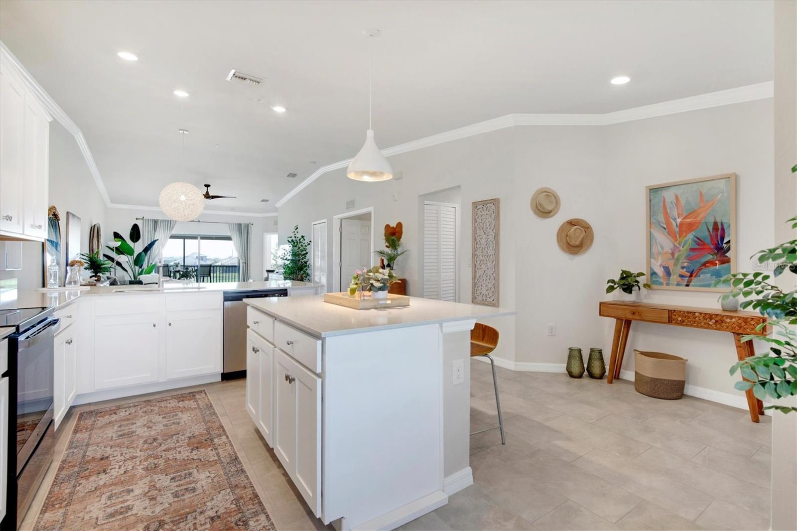 VERANDA VI AT LAKEWOOD NATIONAL PH II - Residential Lease