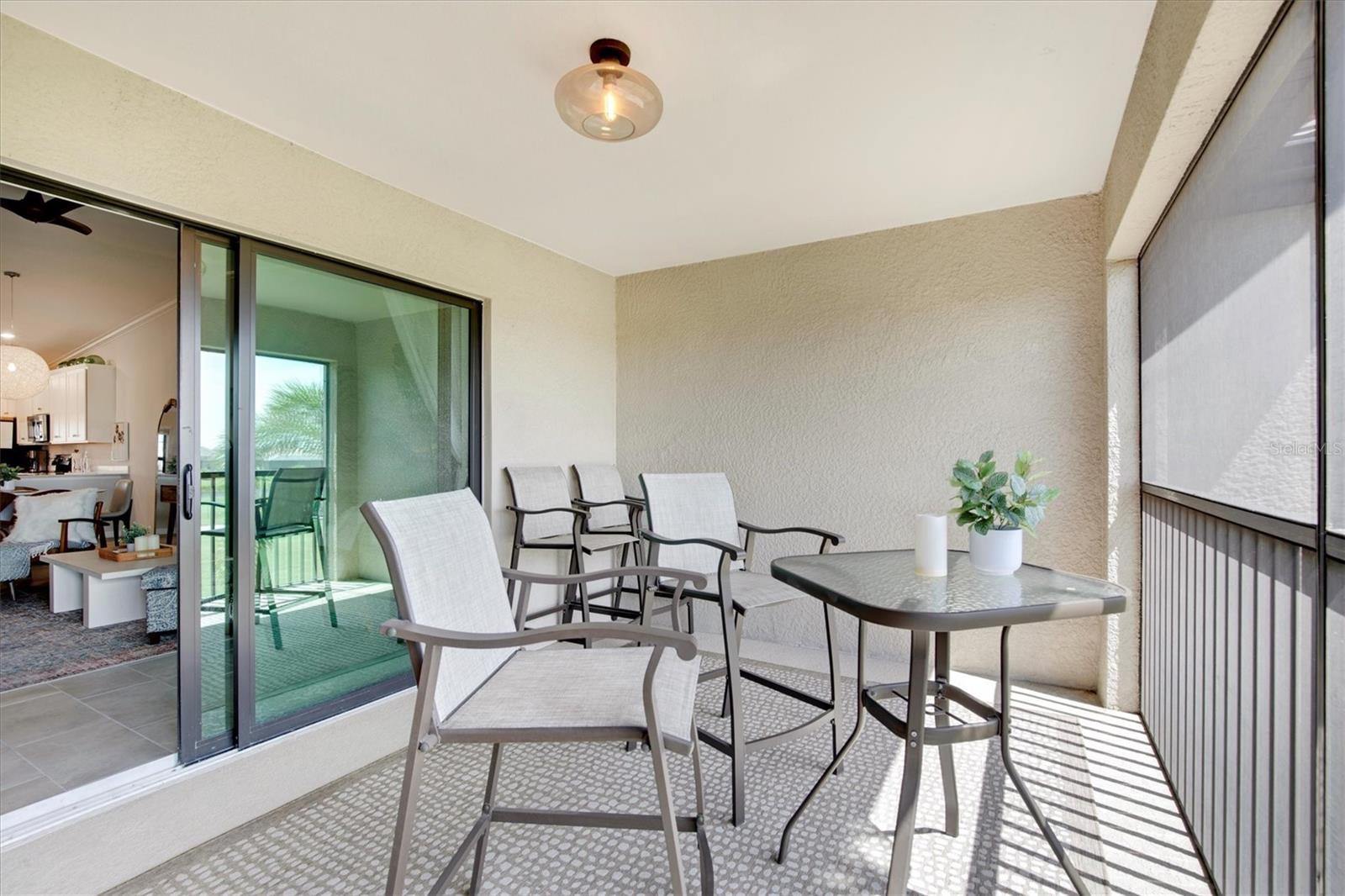 VERANDA VI AT LAKEWOOD NATIONAL PH II - Residential Lease