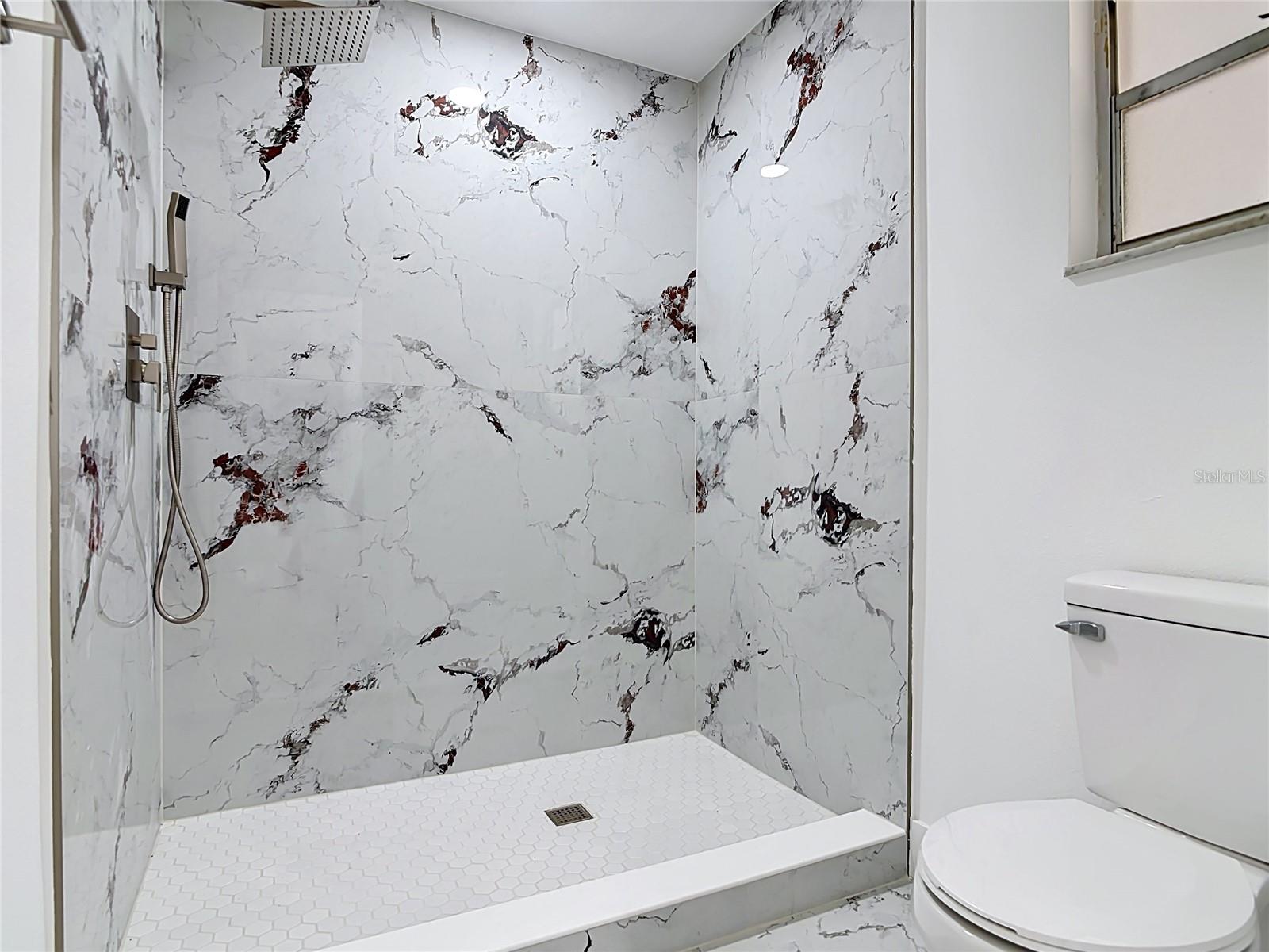 DELTONA LAKES UNIT 05 - Residential