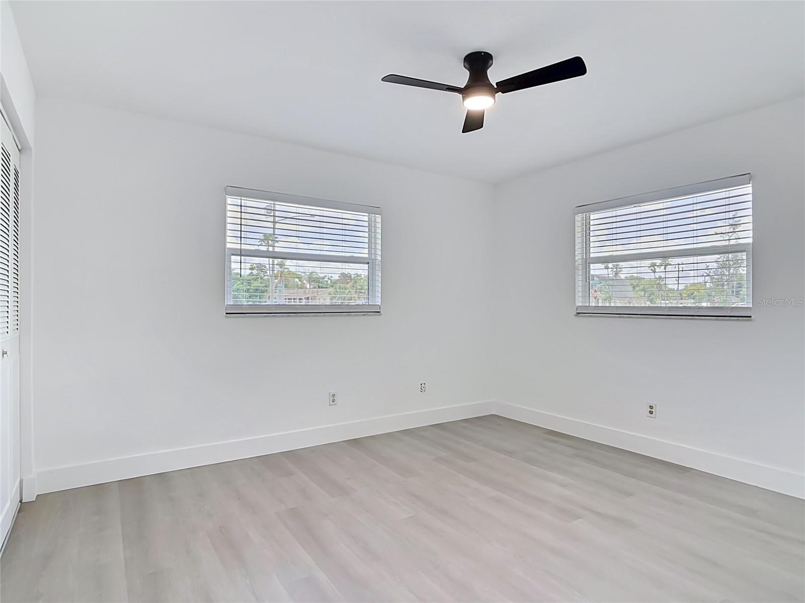 DELTONA LAKES UNIT 05 - Residential