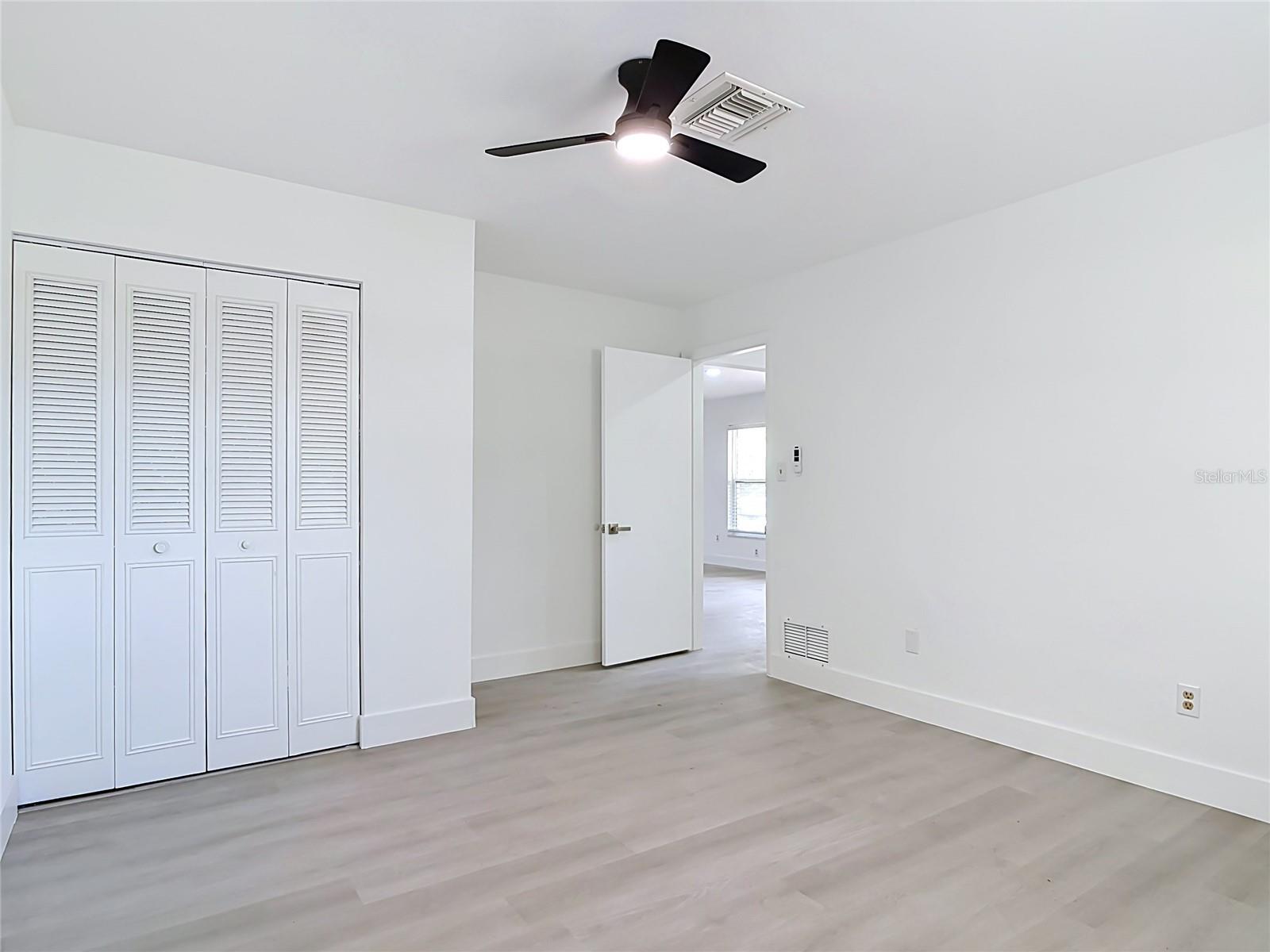 DELTONA LAKES UNIT 05 - Residential