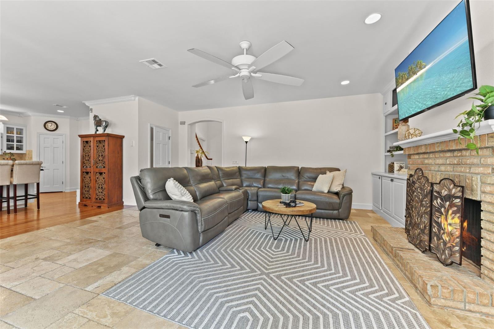 COMSTOCK PARK - Residential