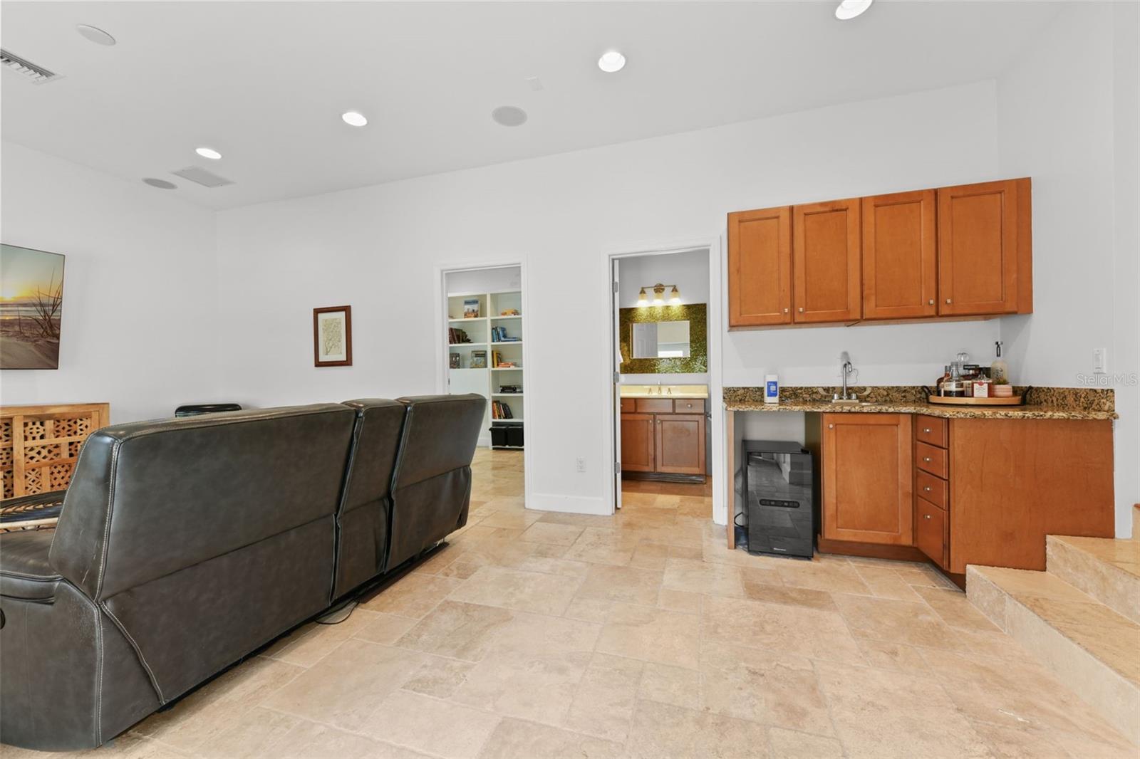 COMSTOCK PARK - Residential