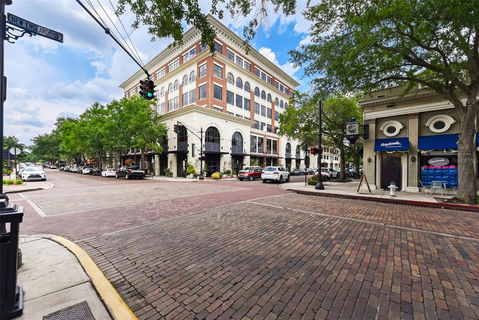 COMSTOCK PARK - Residential