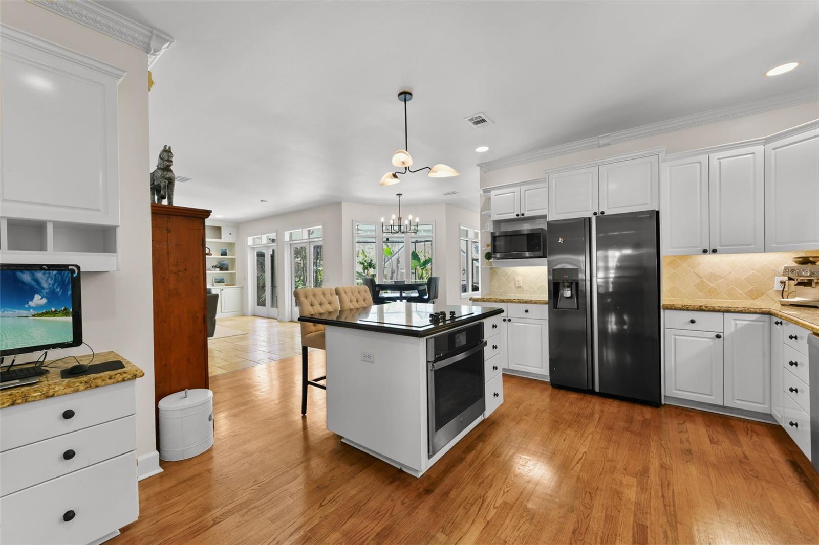 COMSTOCK PARK - Residential