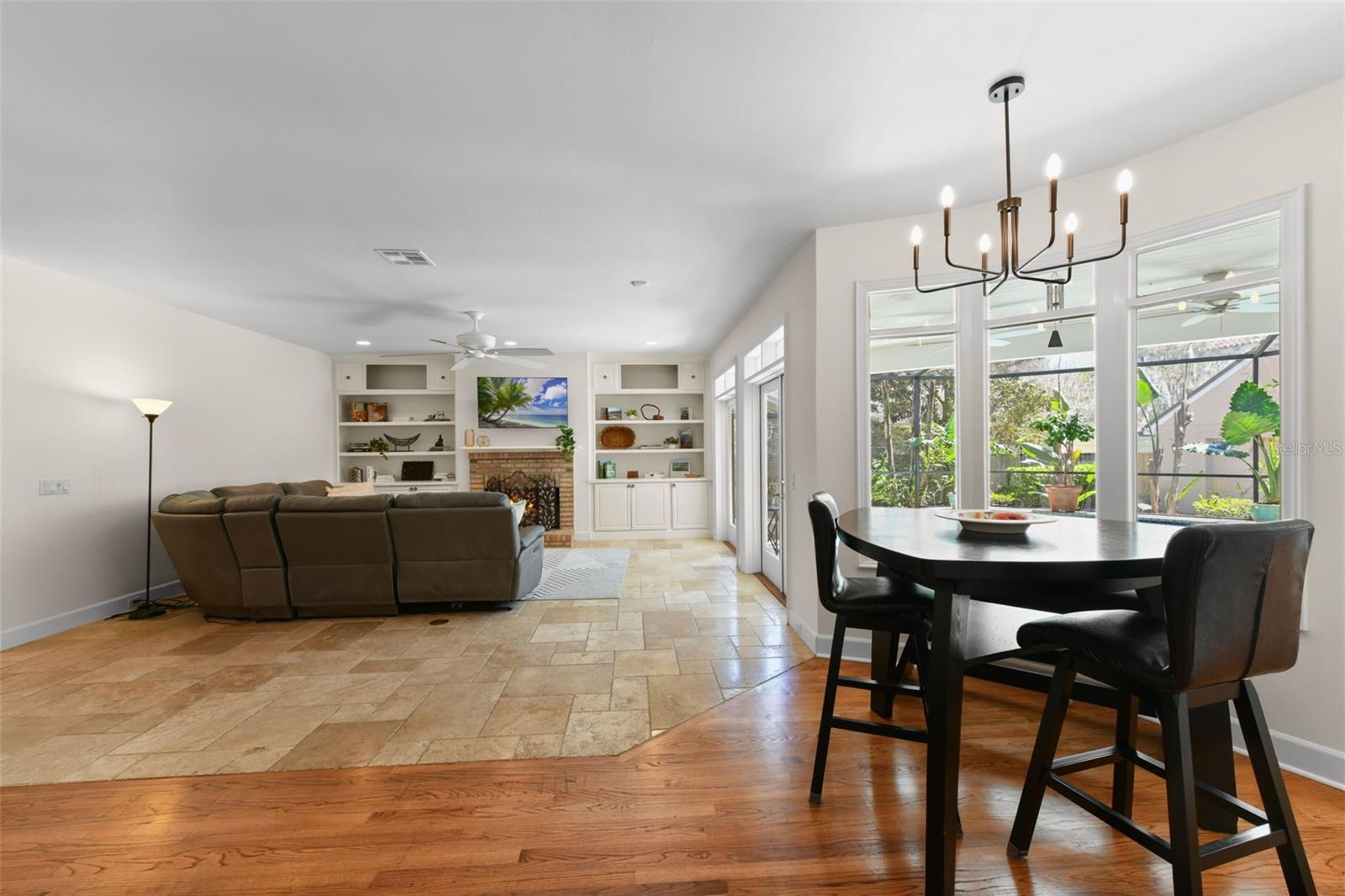 COMSTOCK PARK - Residential