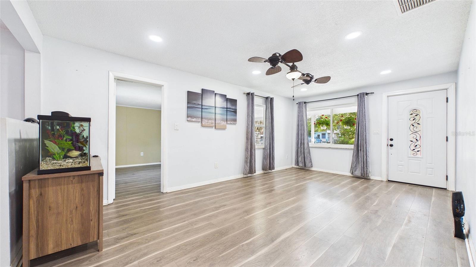 1990 CAROLINA AVENUE