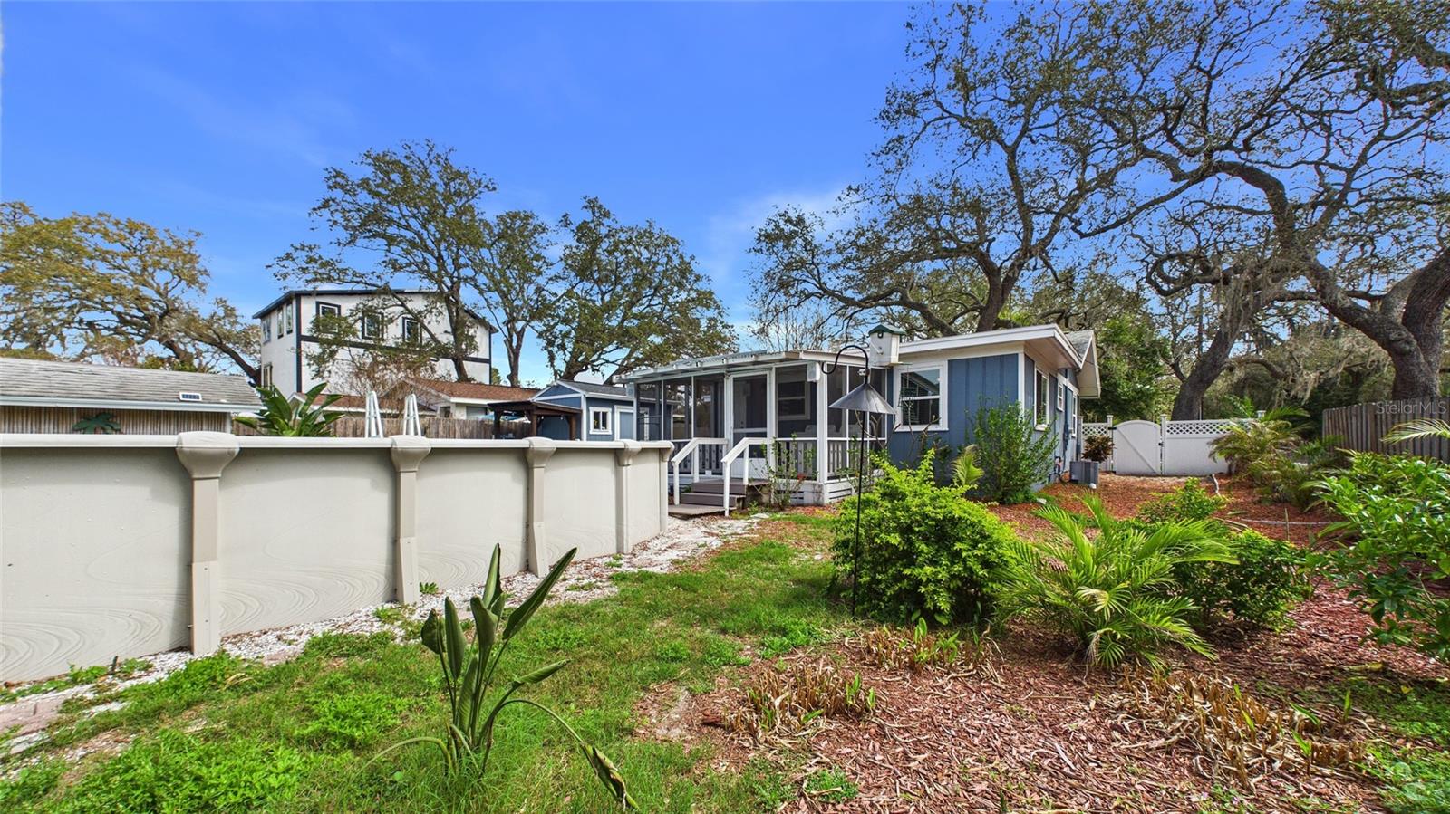 DIXIE PARK - Residential