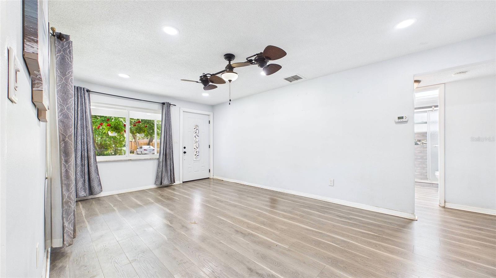 DIXIE PARK - Residential