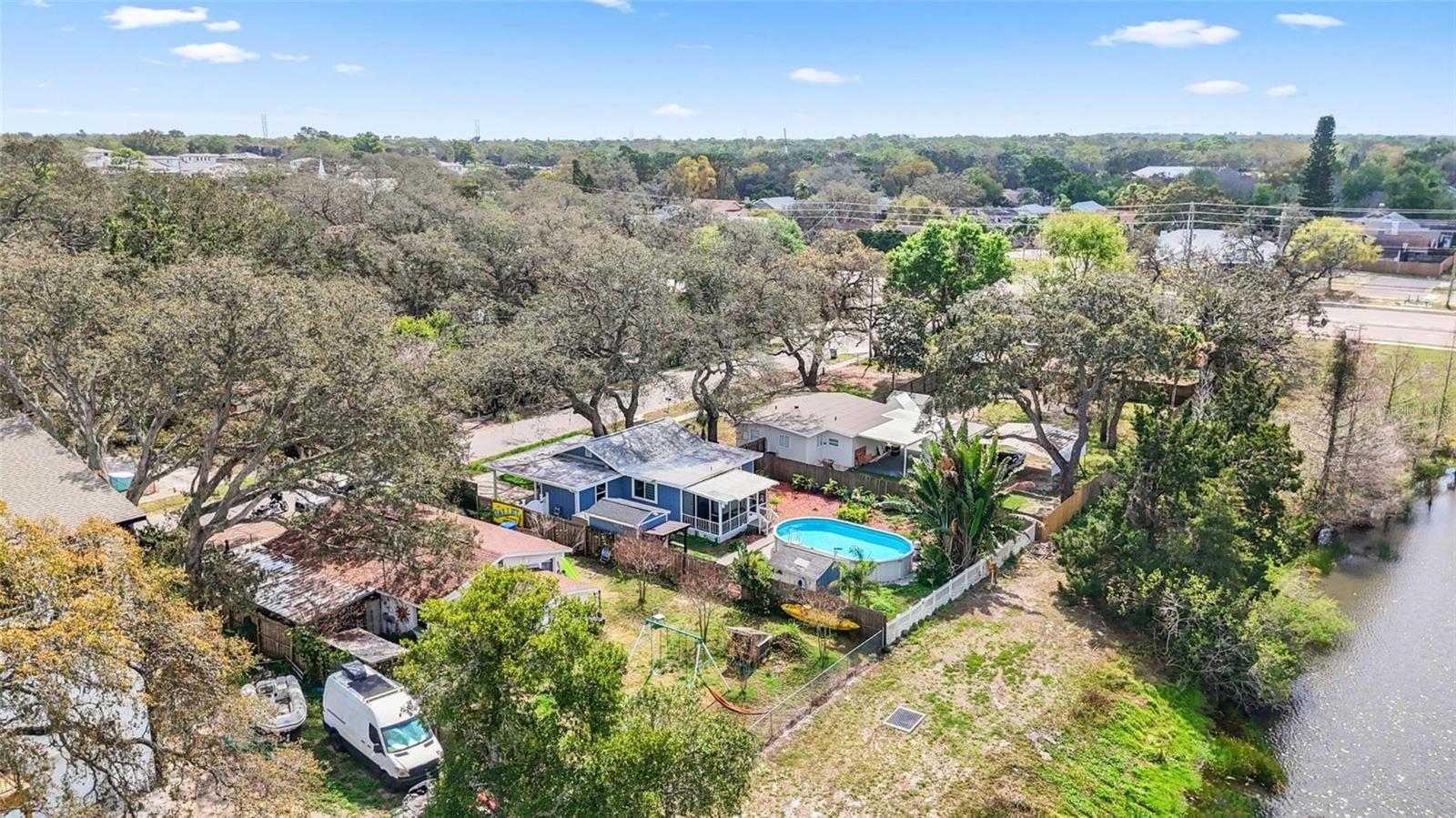 DIXIE PARK - Residential