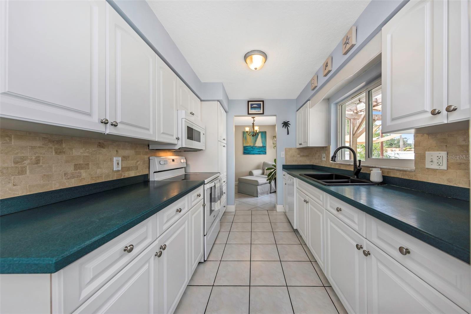 GREENBRIAR UNIT 6-B - Residential