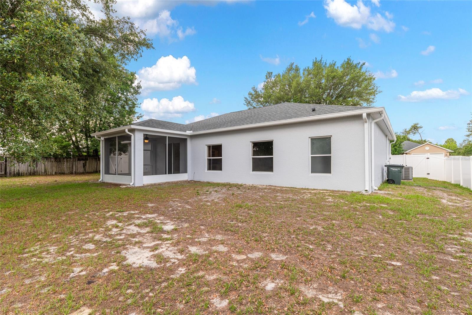 OCALA WATERWAY ESTATE - Residential