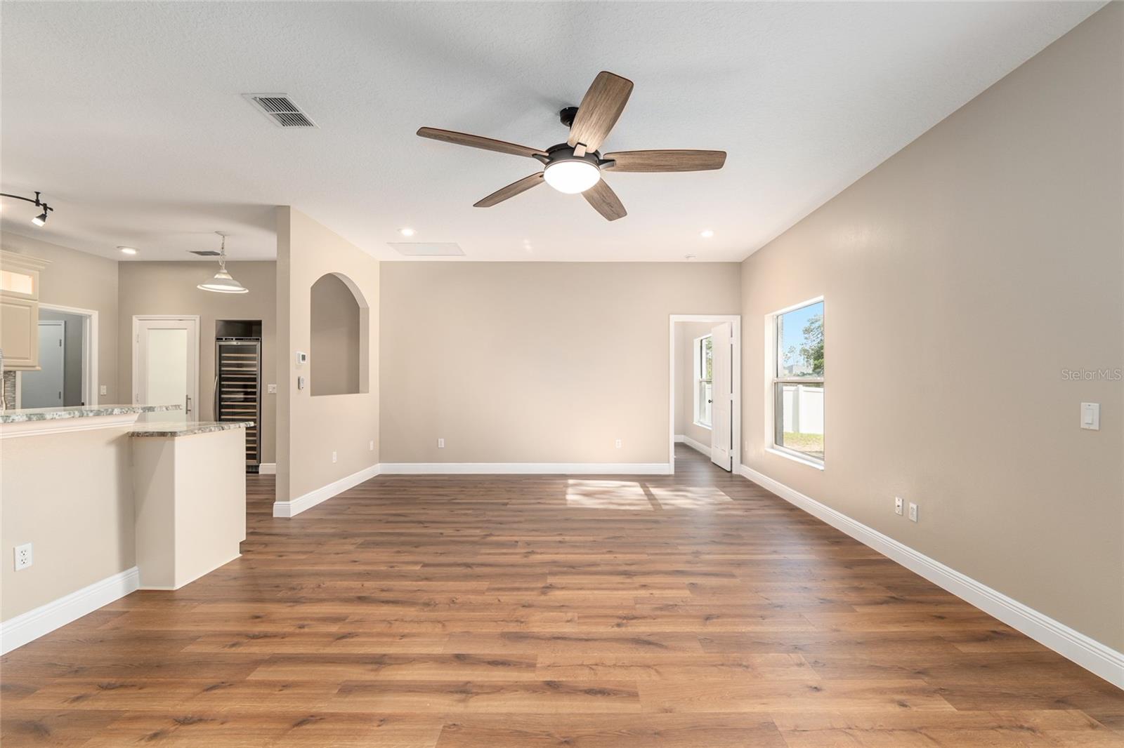 OCALA WATERWAY ESTATE - Residential