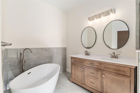 Tiny photo for 10877 SW 45th Court, Ocala, FL 34476 (MLS # OM724966)