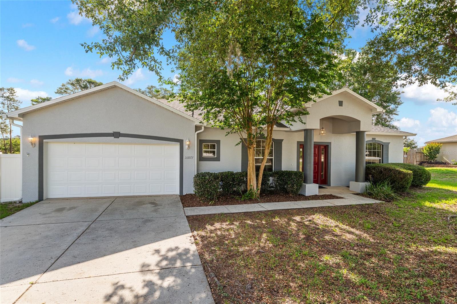 OCALA WATERWAY ESTATE - Residential