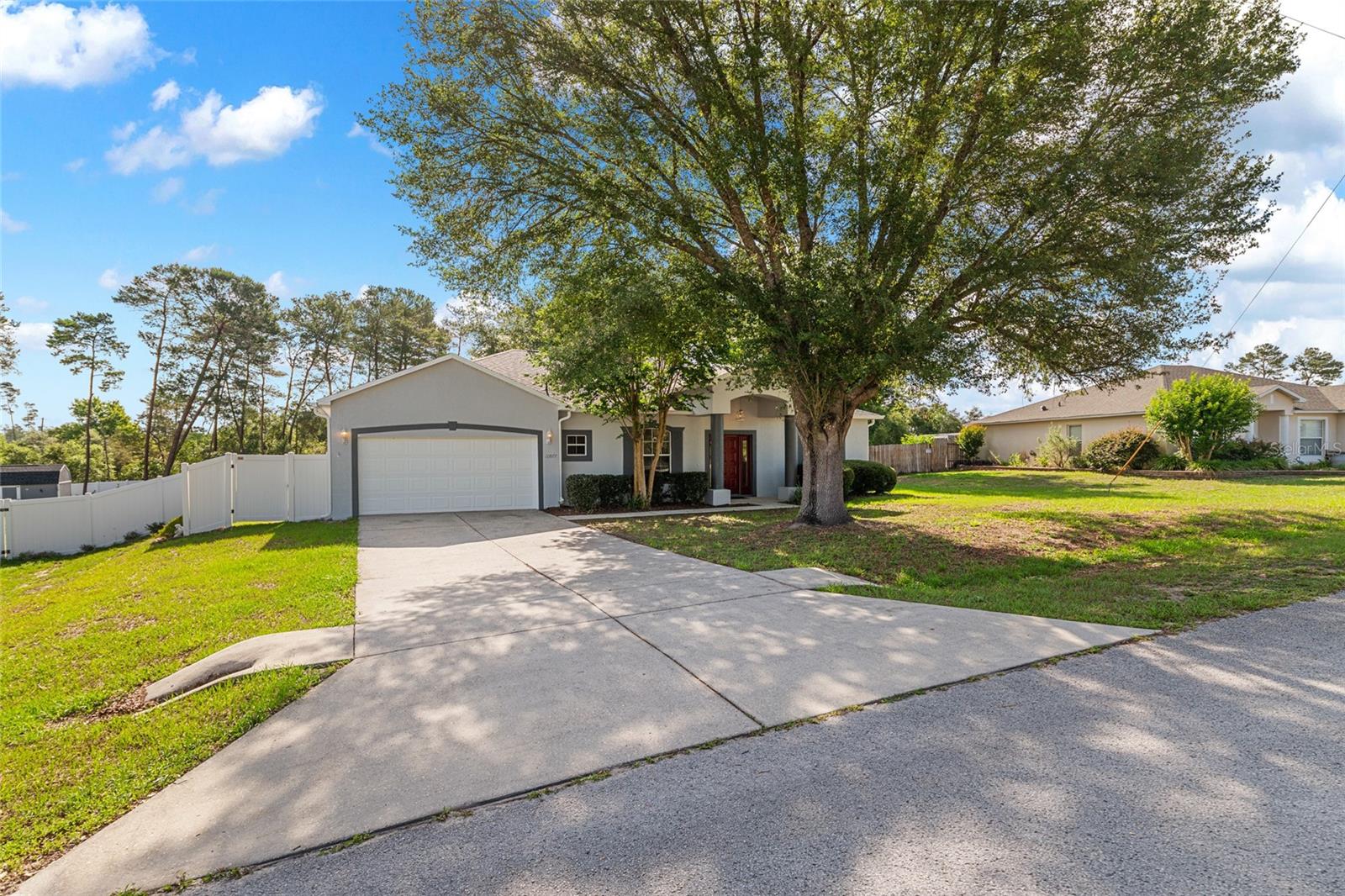 OCALA WATERWAY ESTATE - Residential