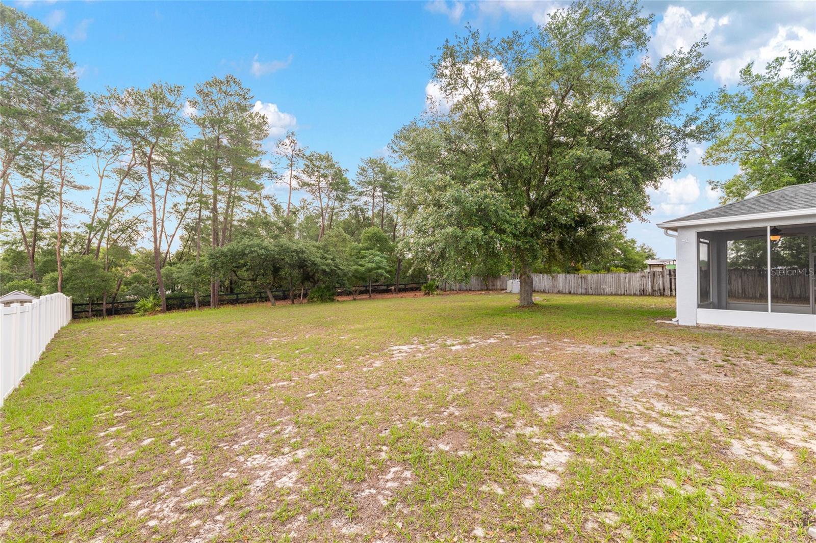 OCALA WATERWAY ESTATE - Residential