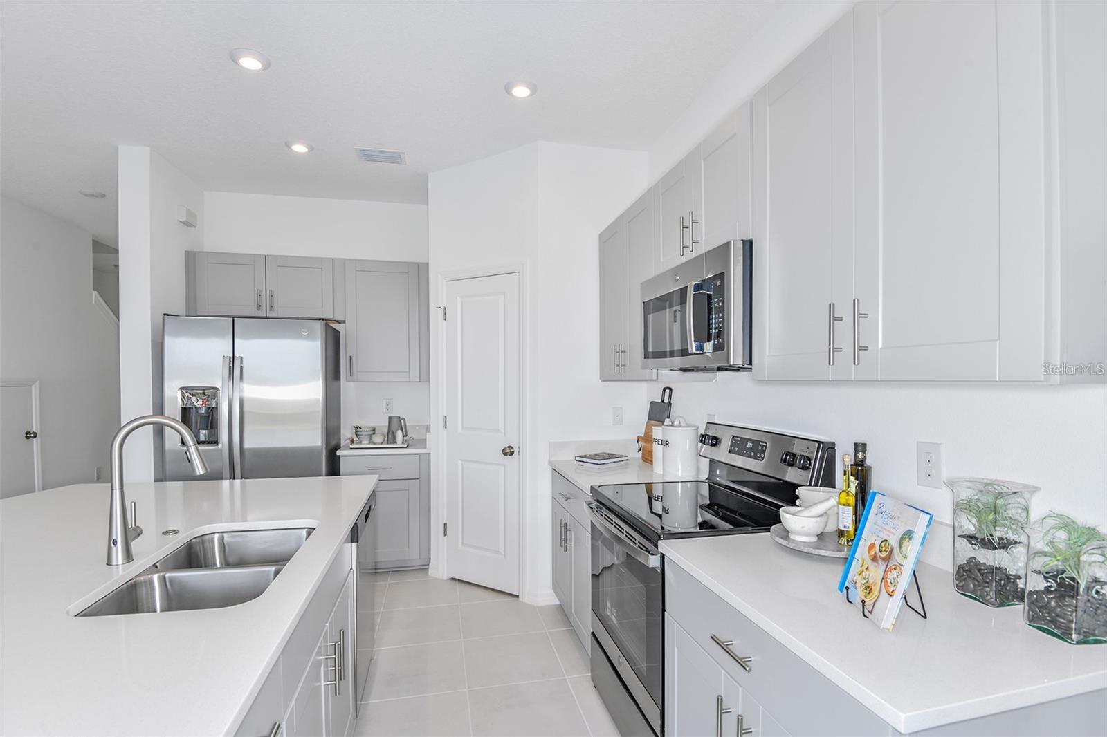 THE TOWNHOMES AT PALERMO - Residential