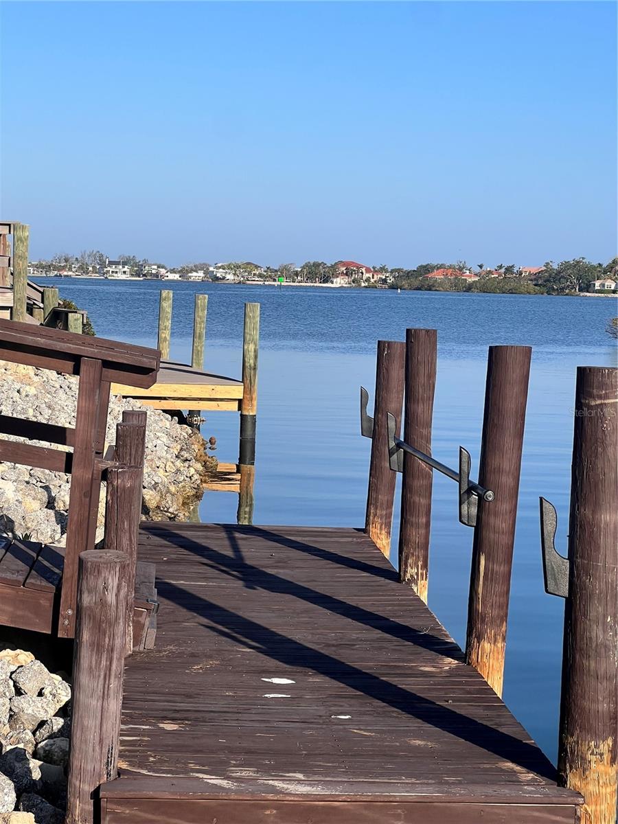 HARBOR LIGHTS MHP CO-OP - Residential