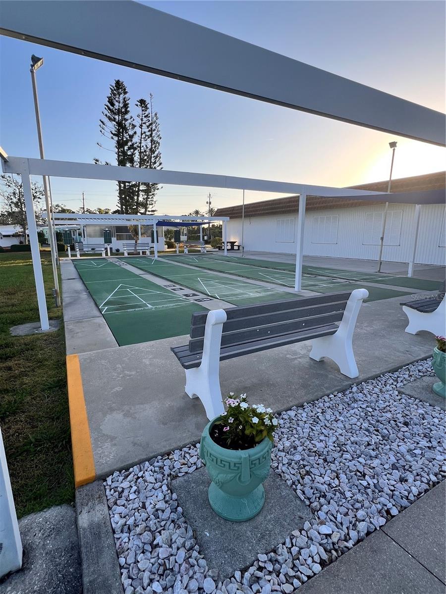 HARBOR LIGHTS MHP CO-OP - Residential