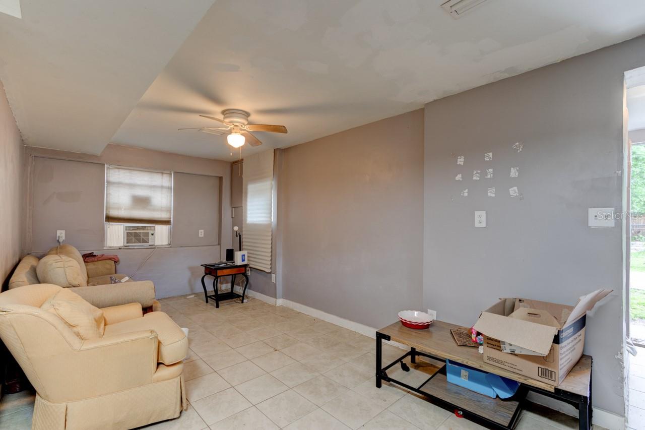 KINGSTON - Residential