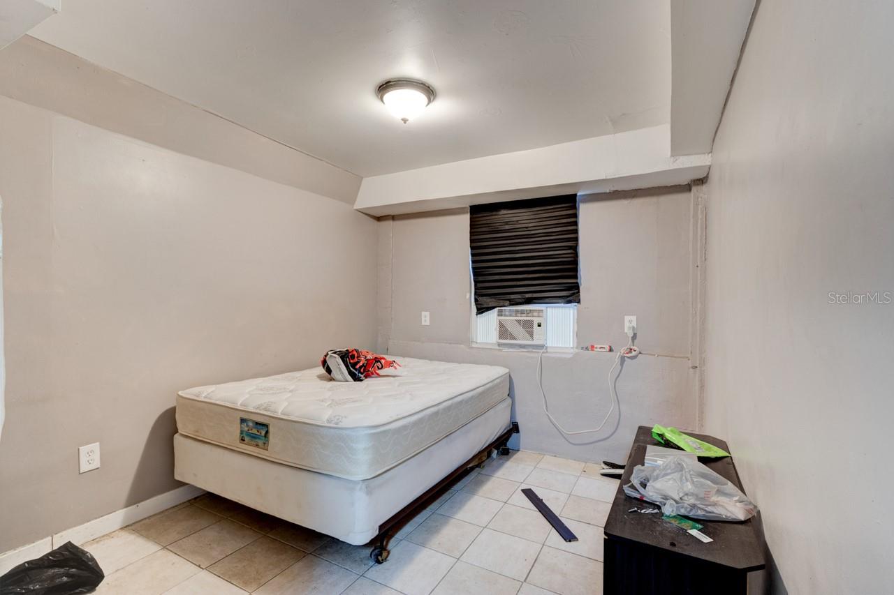 KINGSTON - Residential