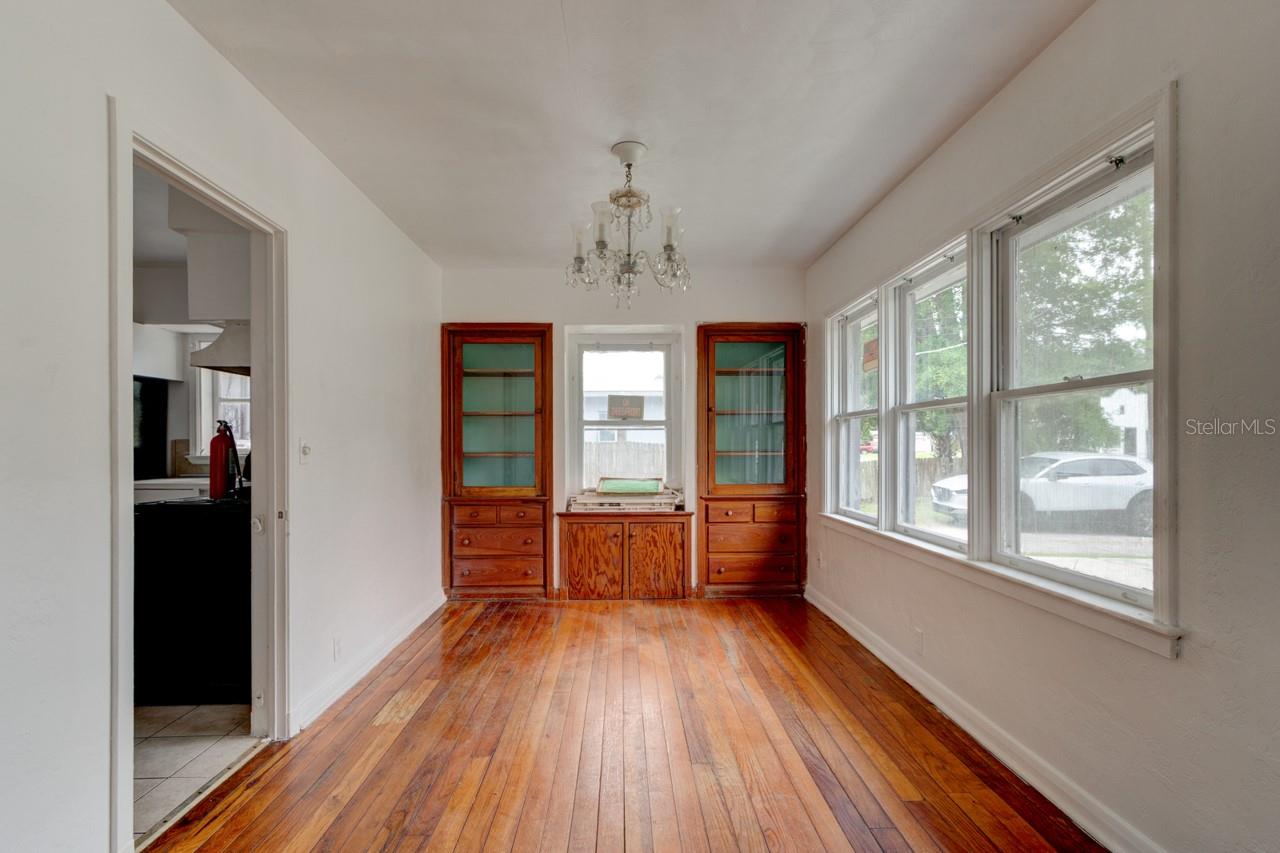 KINGSTON - Residential