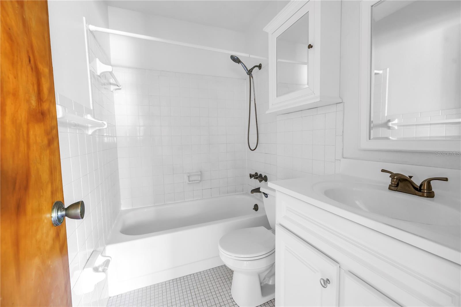 KINYONS H H ADD - Residential Income