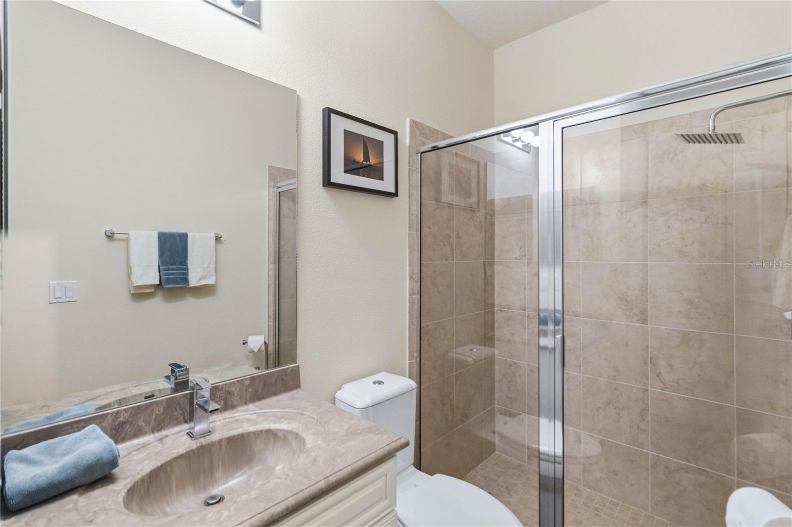 WINDERMERE LNDGS - Residential