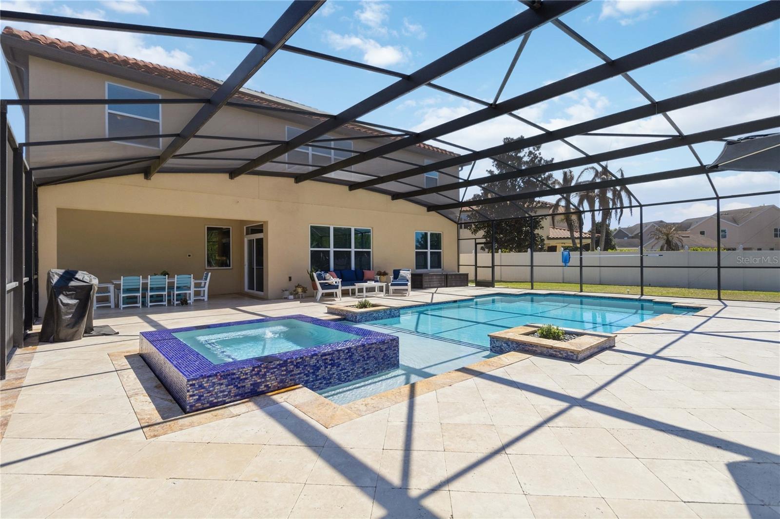 WINDERMERE LNDGS - Residential