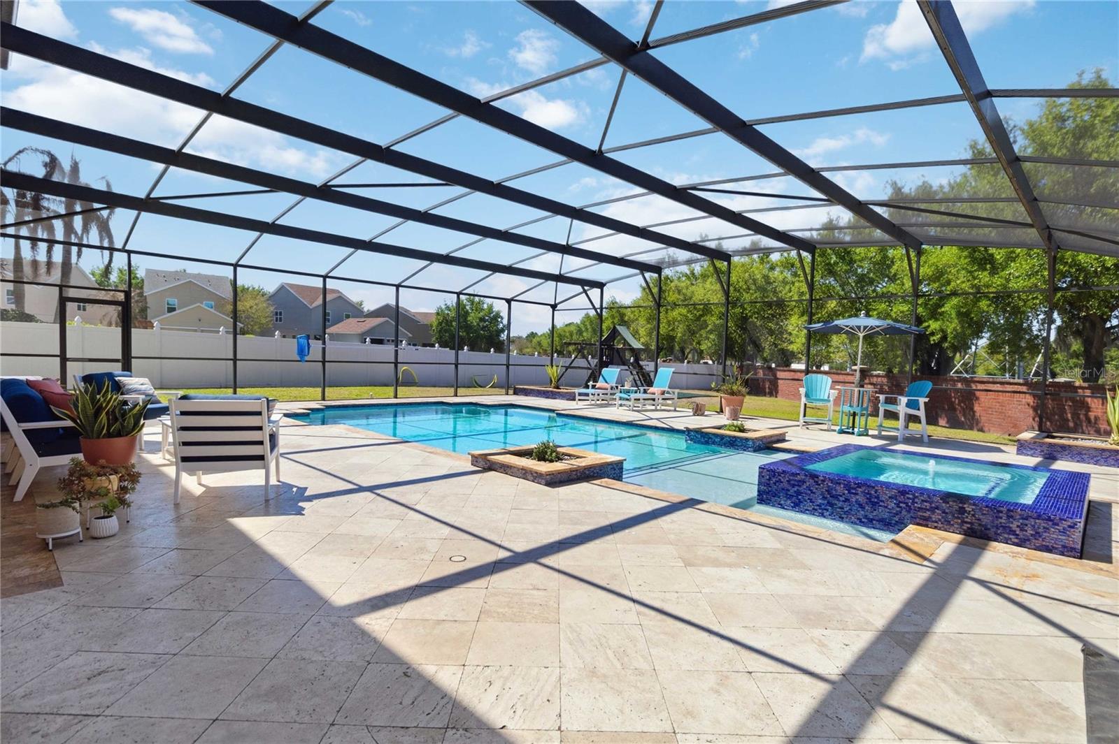 WINDERMERE LNDGS - Residential