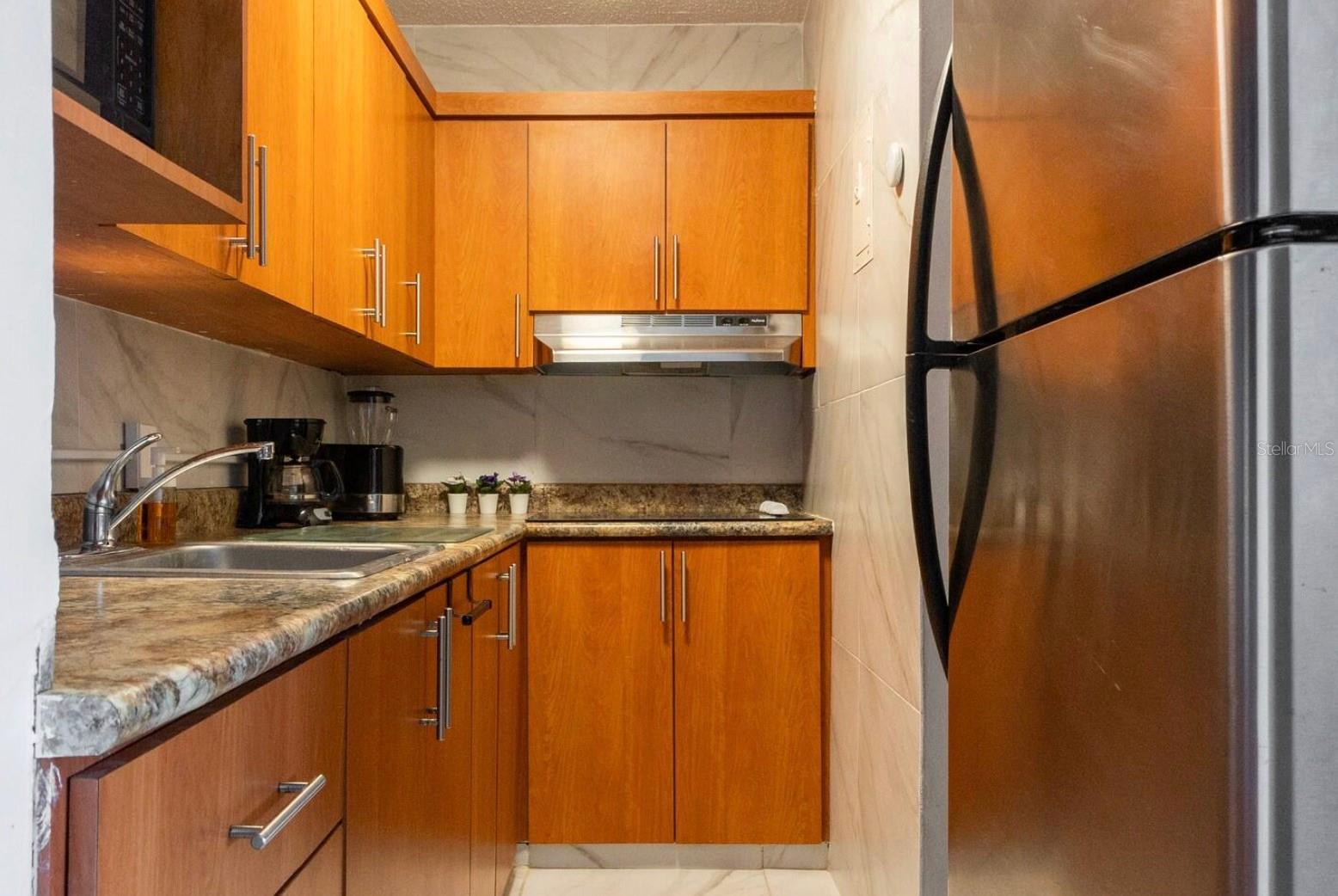 RAQUET CLUB - Residential