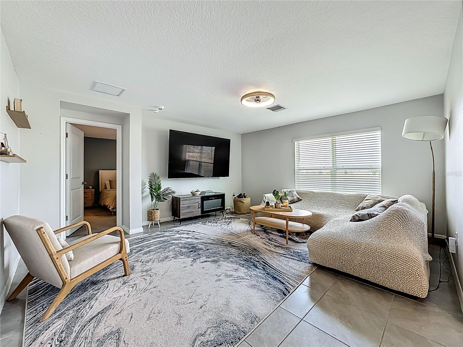 SILVERSTONE NORTH - Residential