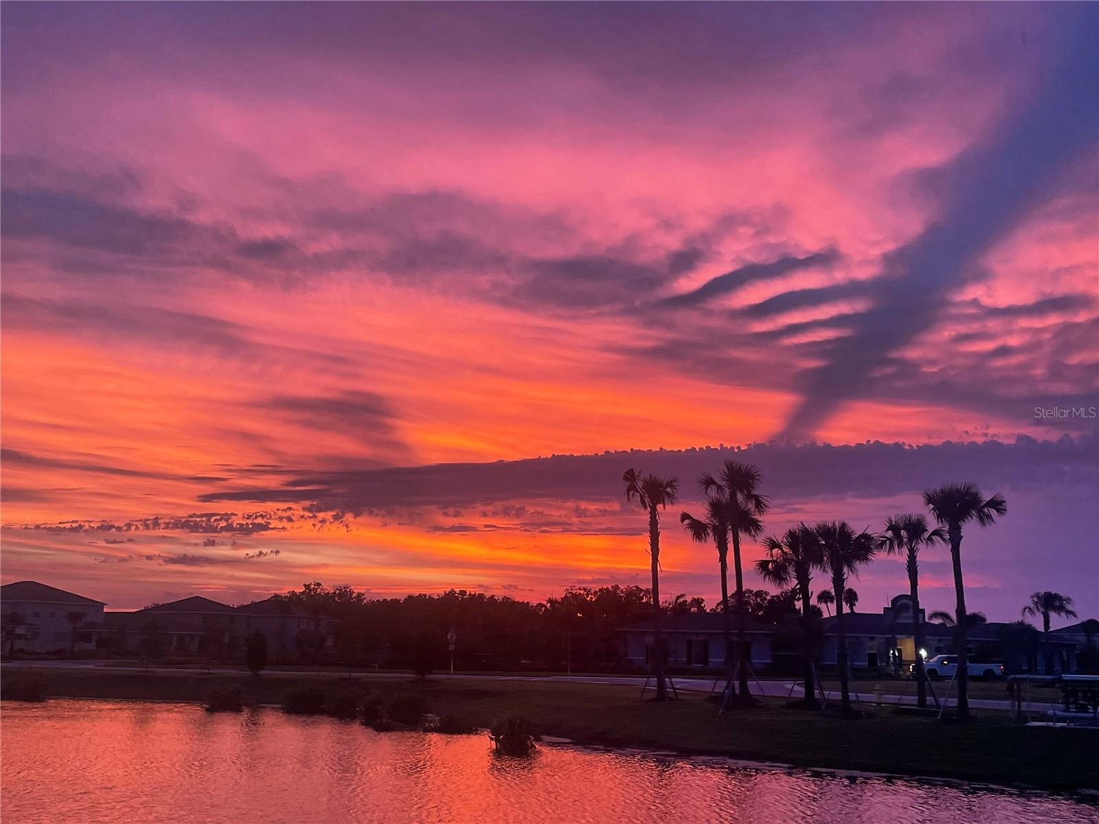 SILVERSTONE NORTH - Residential