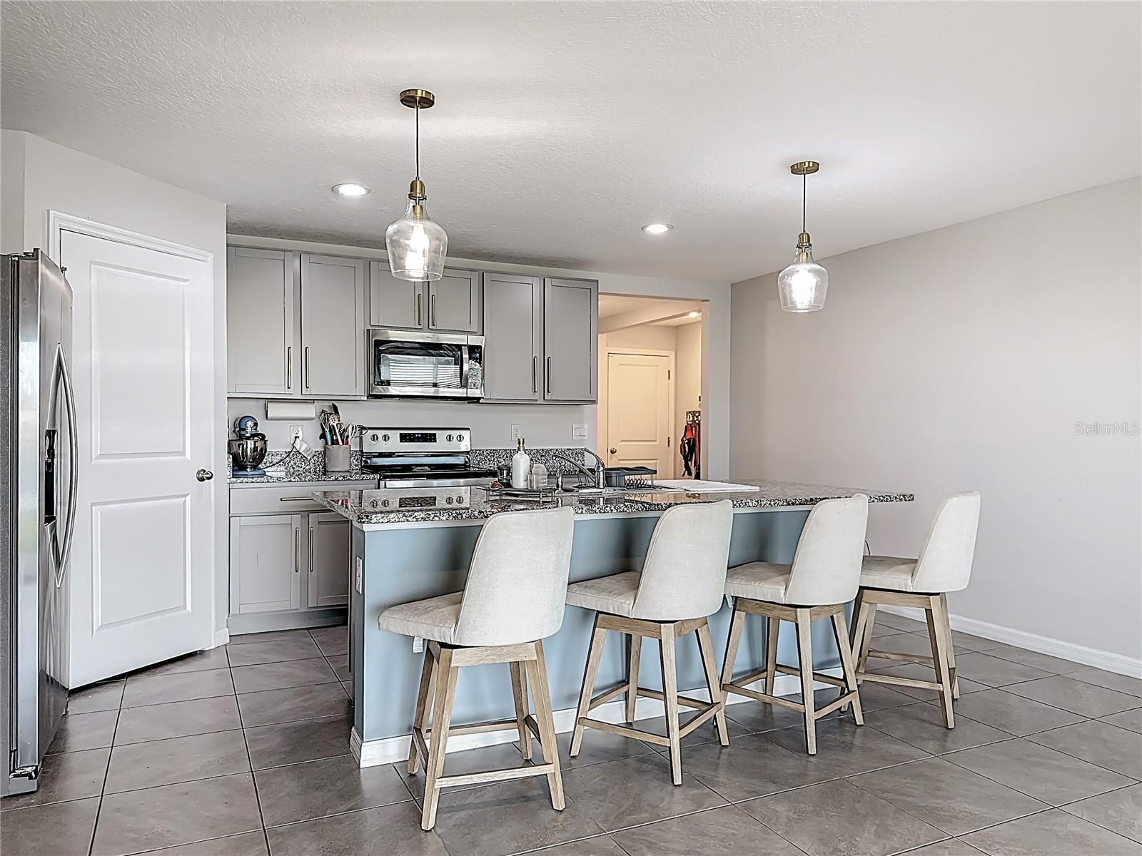 SILVERSTONE NORTH - Residential